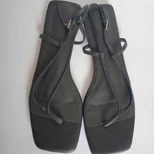 Alias Mae ‘Andie’ Black Sandal 39